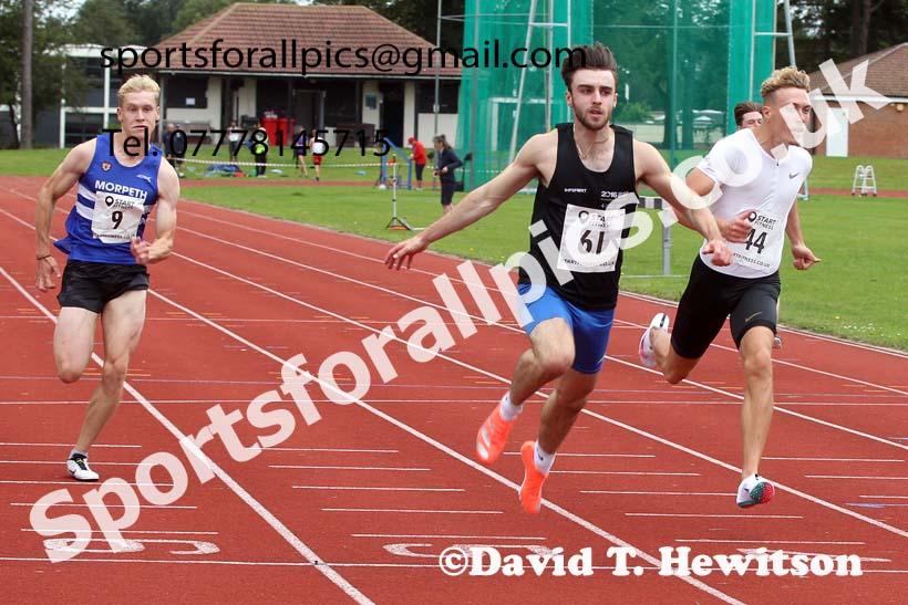 100 metres 27, NECAA Open Meeting, Morpeth, Sunday, March 23rd. David T. Hewitson/Sports for All Pics